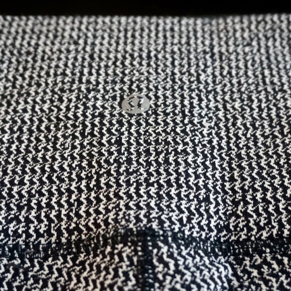 Lululemon Wunder Under High Rise Tight in Houndstooth - Picture 3 of 9